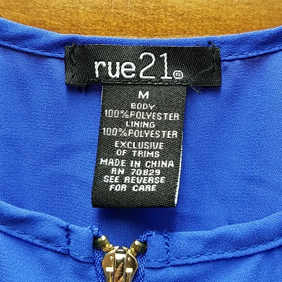 Dress - Picture 2 of 4